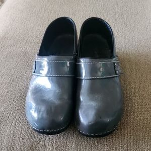 Koi gray sanita clogs sz 41